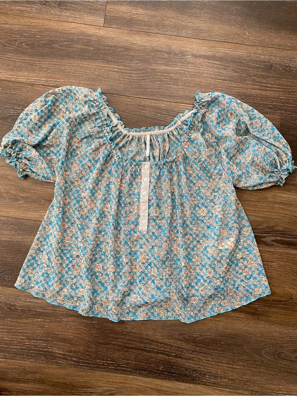 Free People Blue Floral Peasant Blouse - Like New